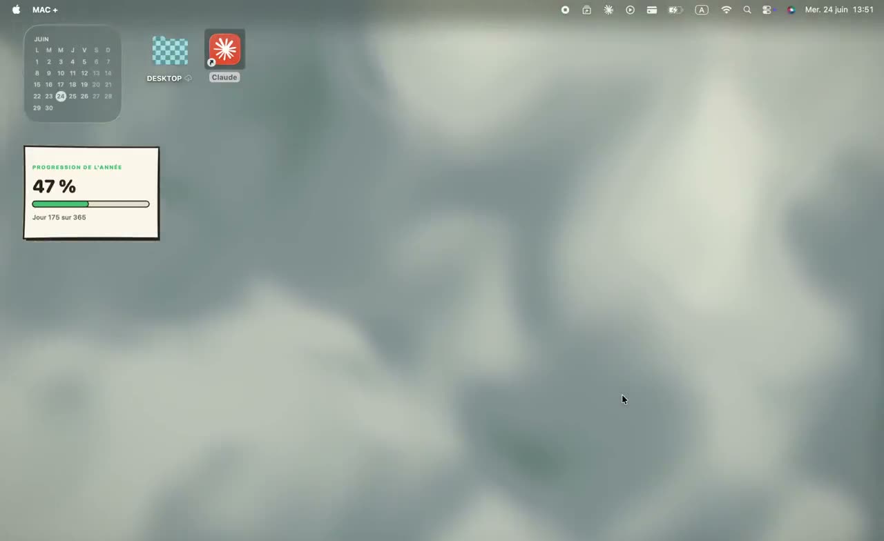 Bureau macOS affichant la scène animée Fumée de Mac+, rendue par le GPU au lieu d'un fichier vidéo décodé par une extension système